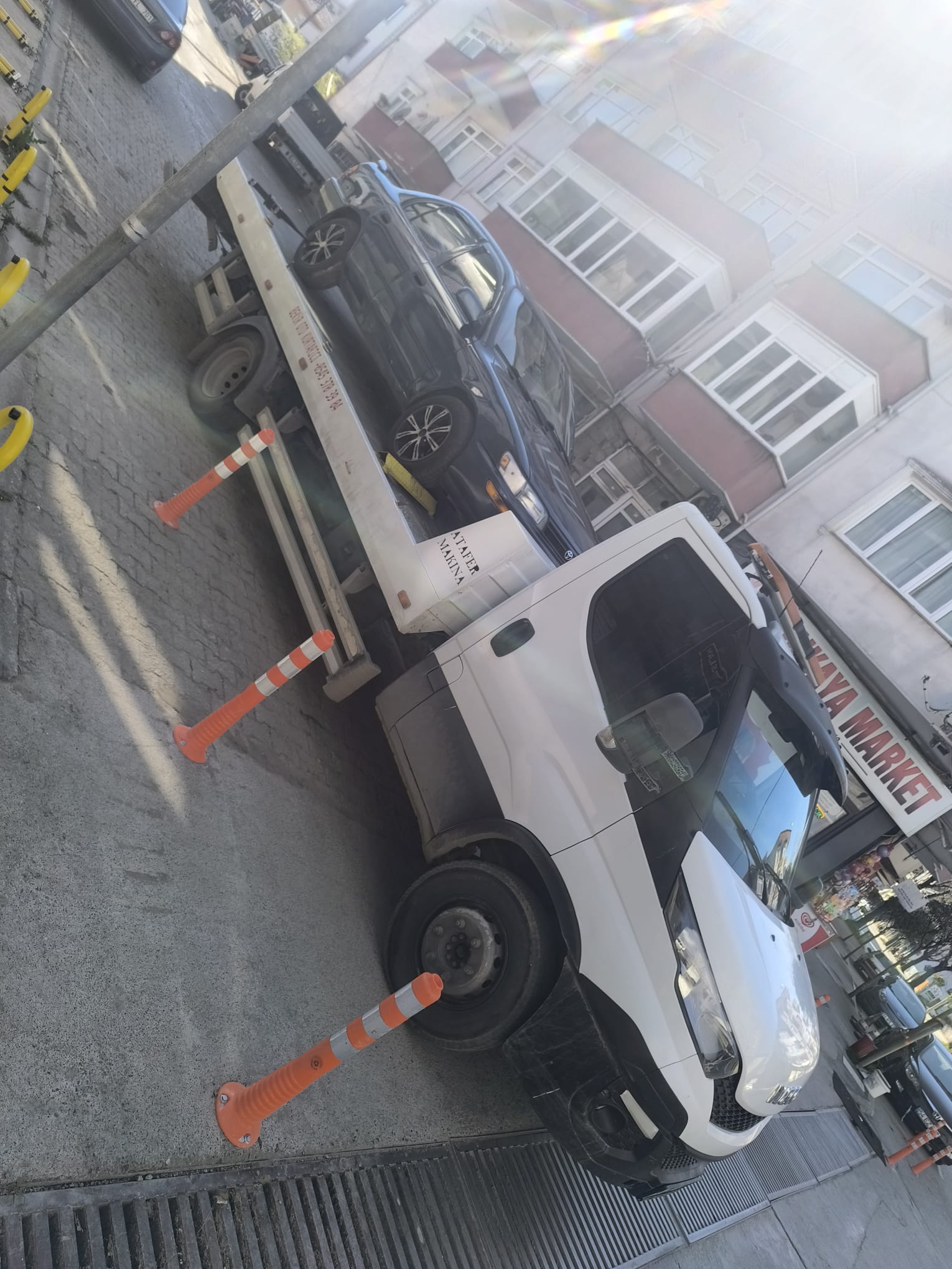 Bekir Oto Çekici Araç Kurtarıcı